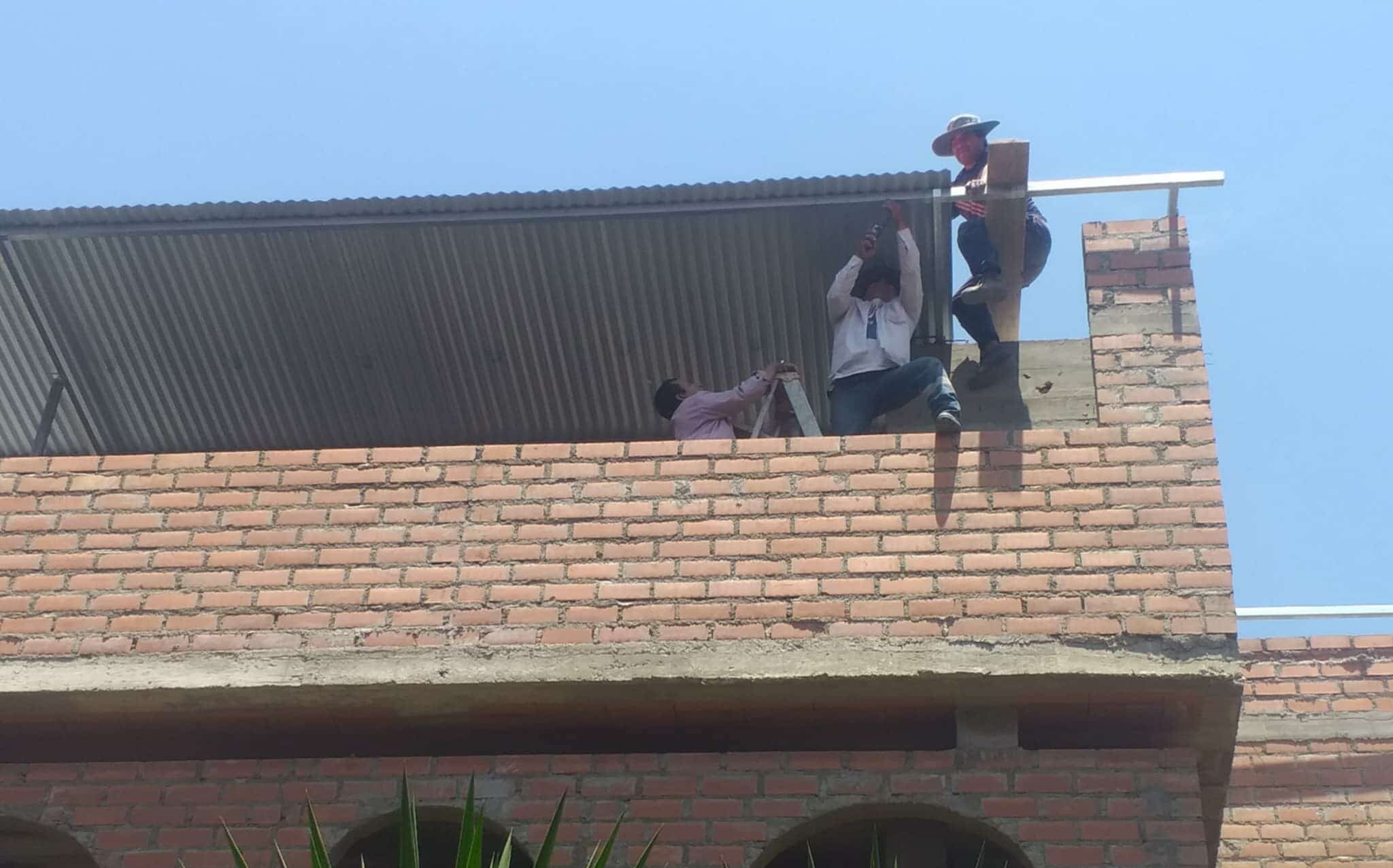 Praca wre - czyli co słychać w Pariacoto...